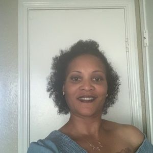 Meet your Posher, Zelma